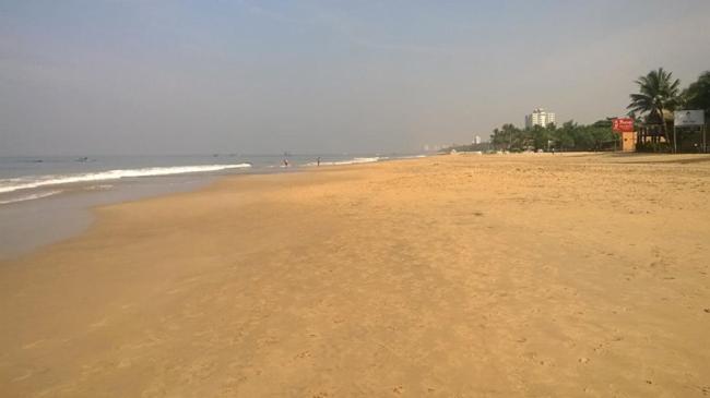 Ranveli Beach Hotel Dehiwala-Mount Lavinia Esterno foto