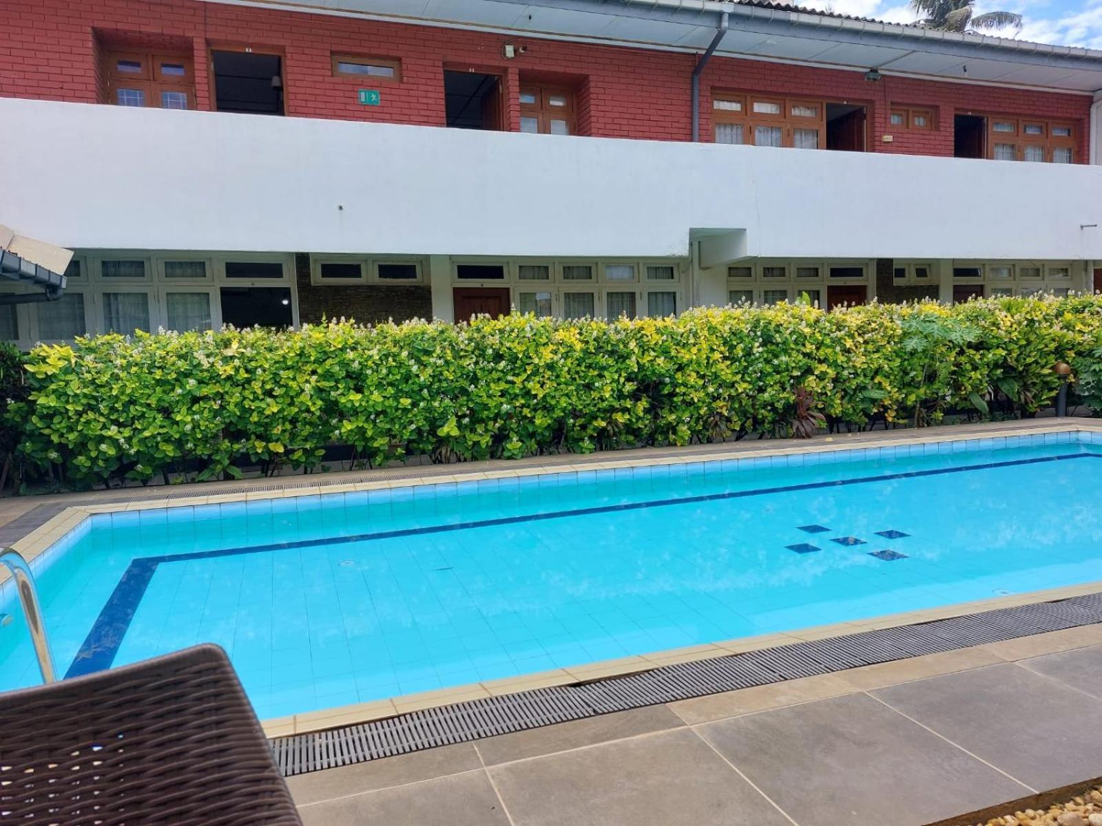 Ranveli Beach Hotel Dehiwala-Mount Lavinia Esterno foto